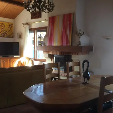 Grafova House *